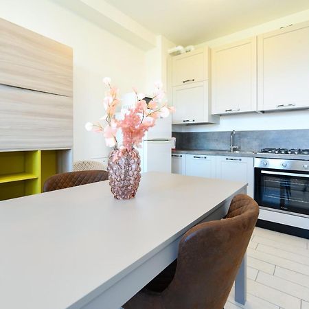Madeleine Apartment Toscolano Maderno Exterior foto