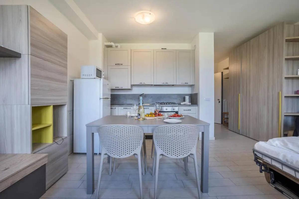 Madeleine Apartment Toscolano Maderno Exterior foto