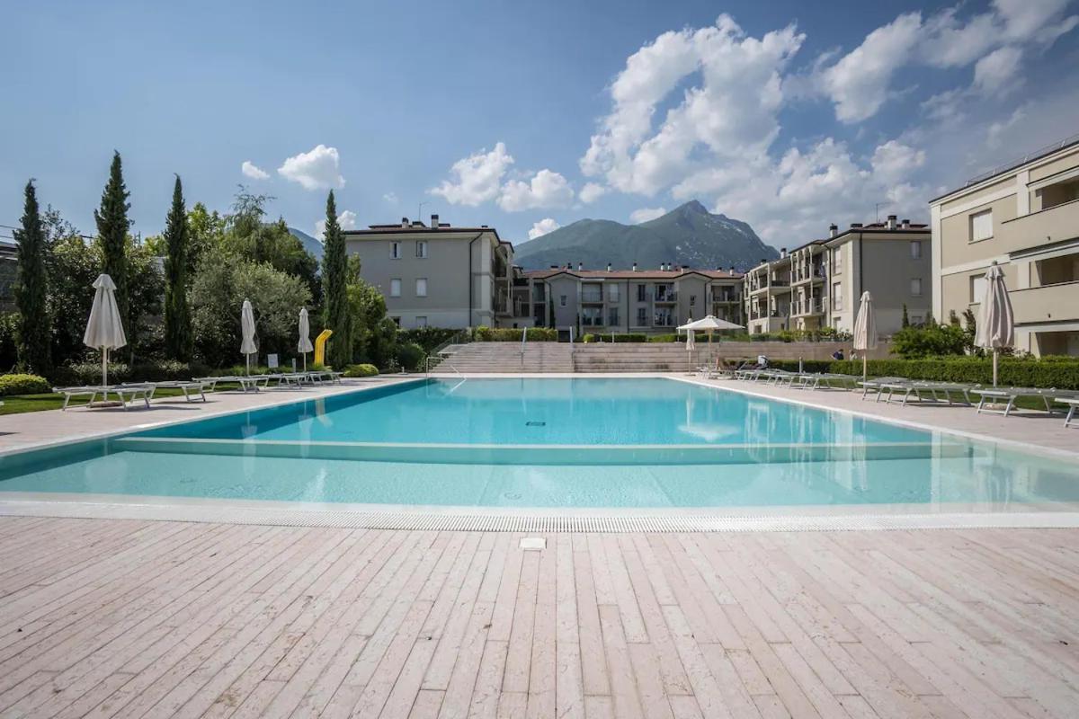 Madeleine Apartment Toscolano Maderno Exterior foto