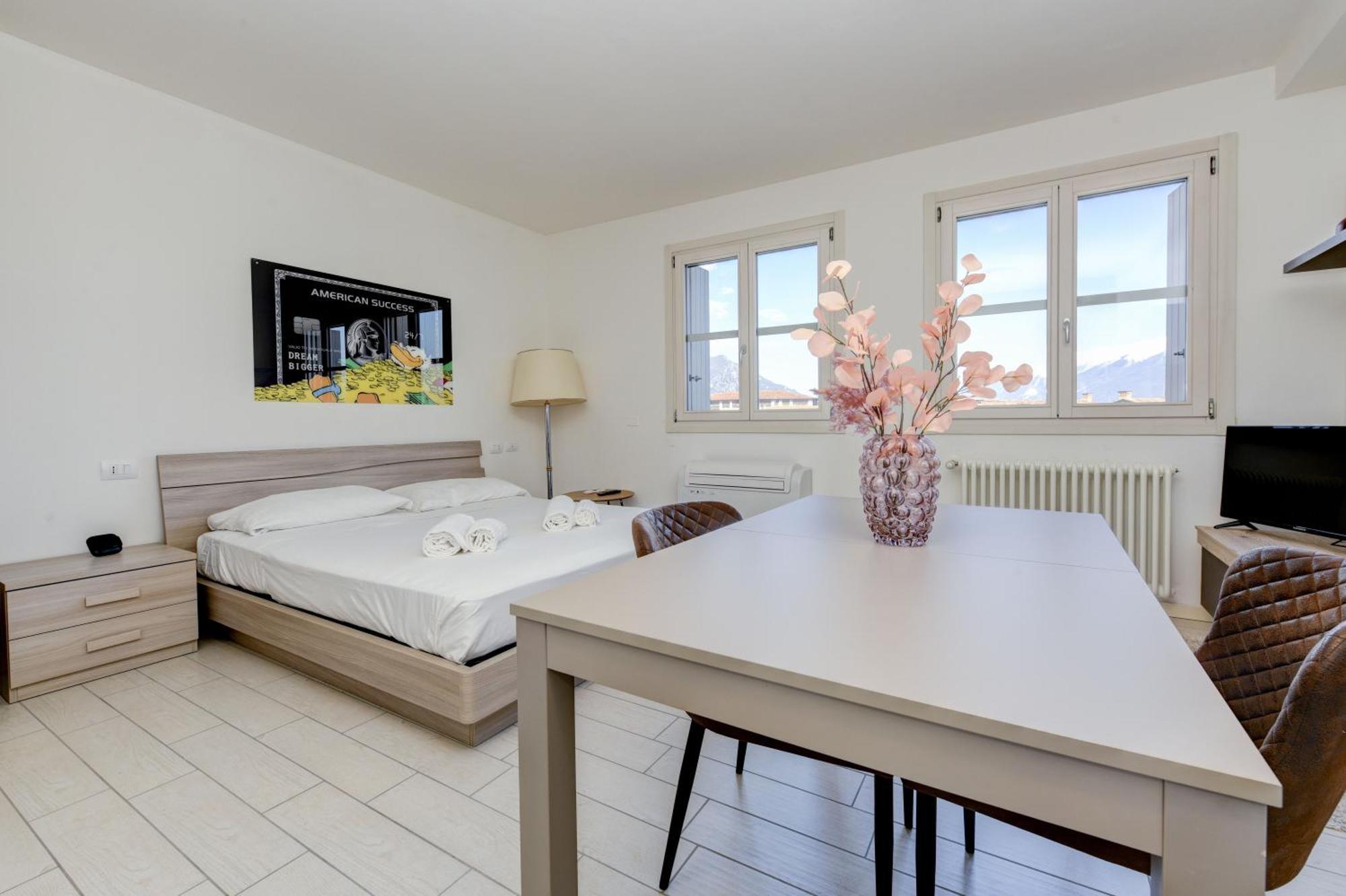 Madeleine Apartment Toscolano Maderno Exterior foto